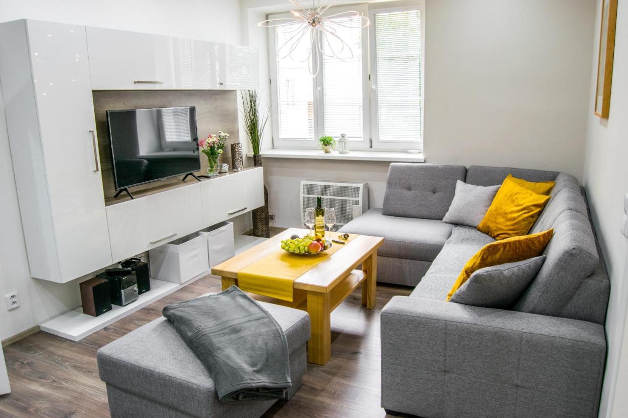 Apartment In Downtown Όλομουτς Εξωτερικό φωτογραφία